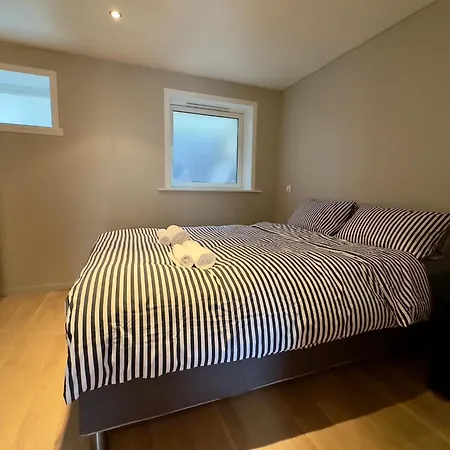 Walking Distance To City Center With Private Parking Bergen Exterior photo