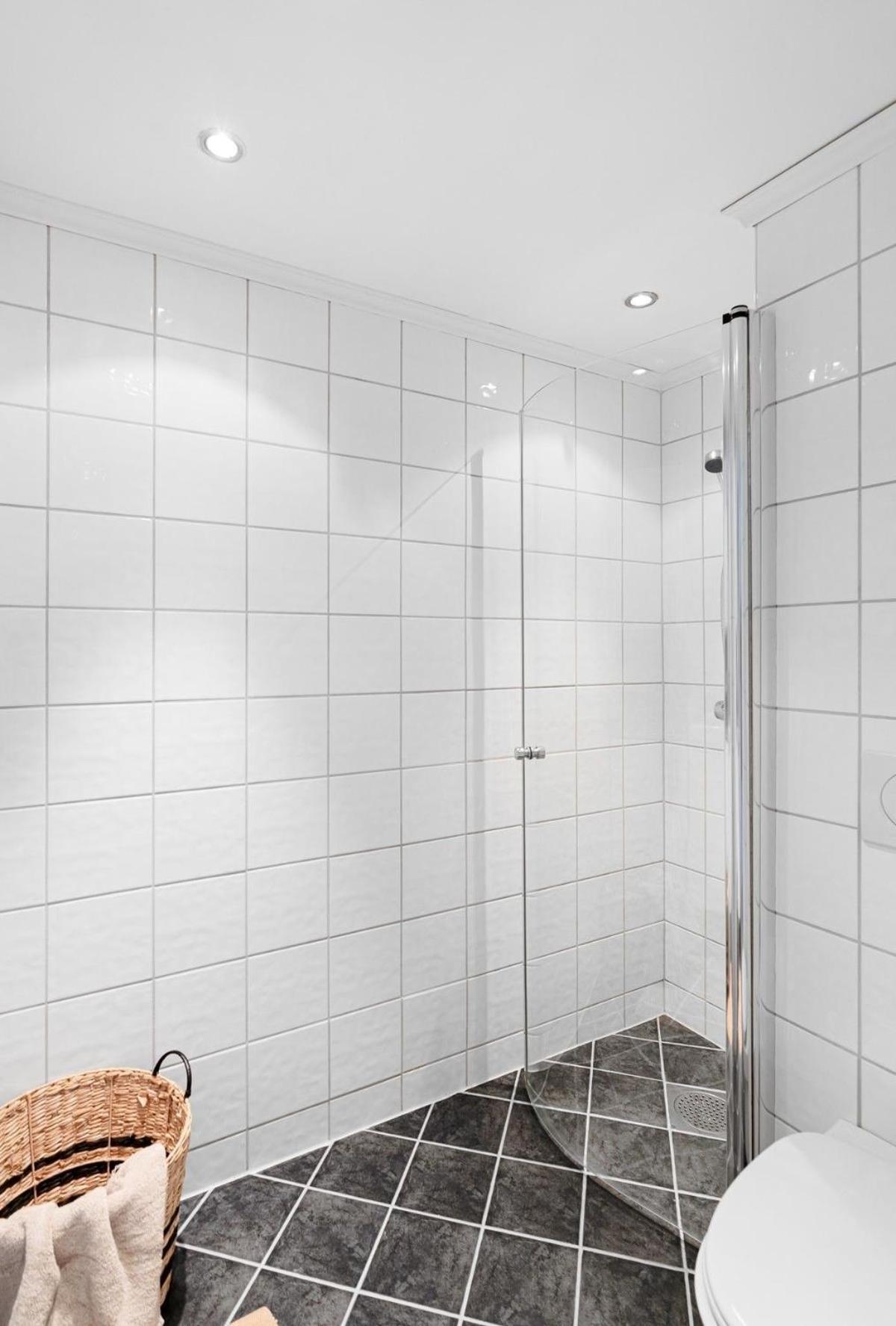 Walking Distance To Center With Private Parking Apartment